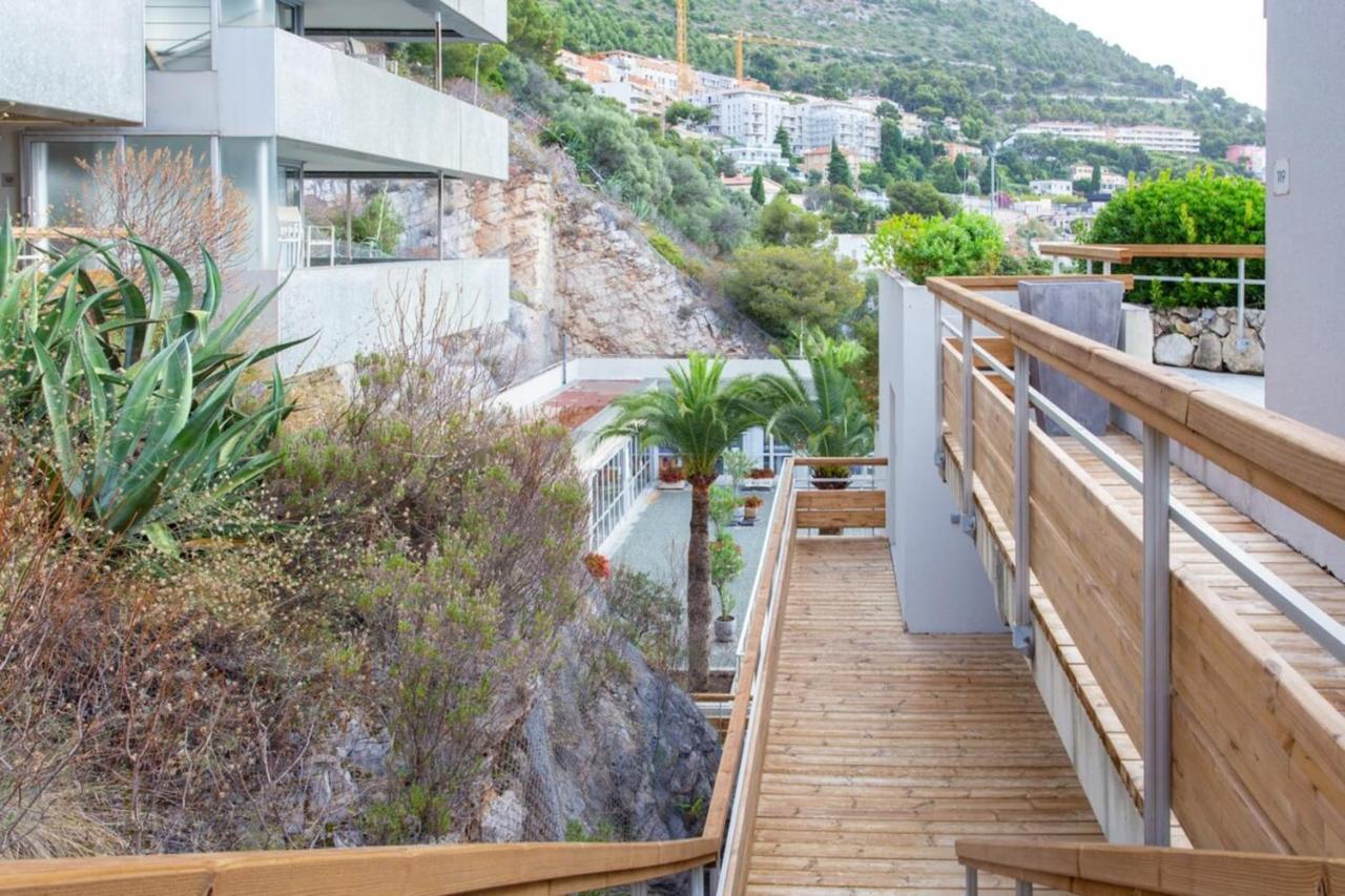 Air-Conditioned Apartment With Sea View Furnished Terrace & Parking Cap-d'Ail Eksteriør bilde
